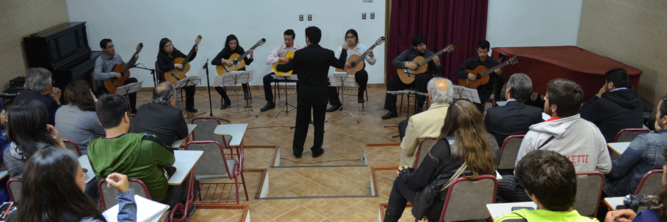 Conjunto de Guitarras cerró Temporada de Conciertos UPLA 2014