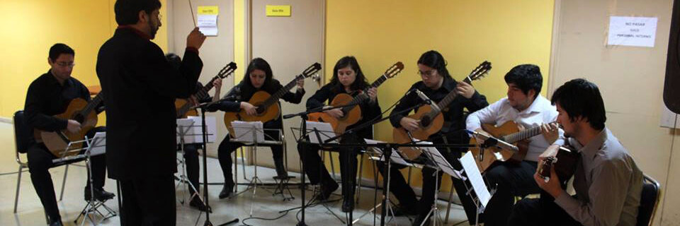 Conjunto de Guitarras cerró ciclo musical “Arte que Sana” en Quintero