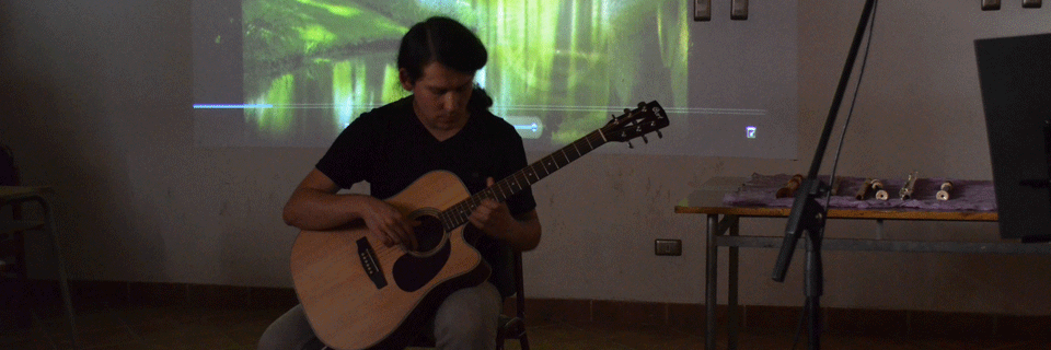 Singular presentación brindó Francisco Guzmán en Temporada de Conciertos UPLA