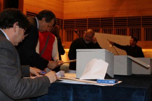 Proceso de votación elección rector UPLA